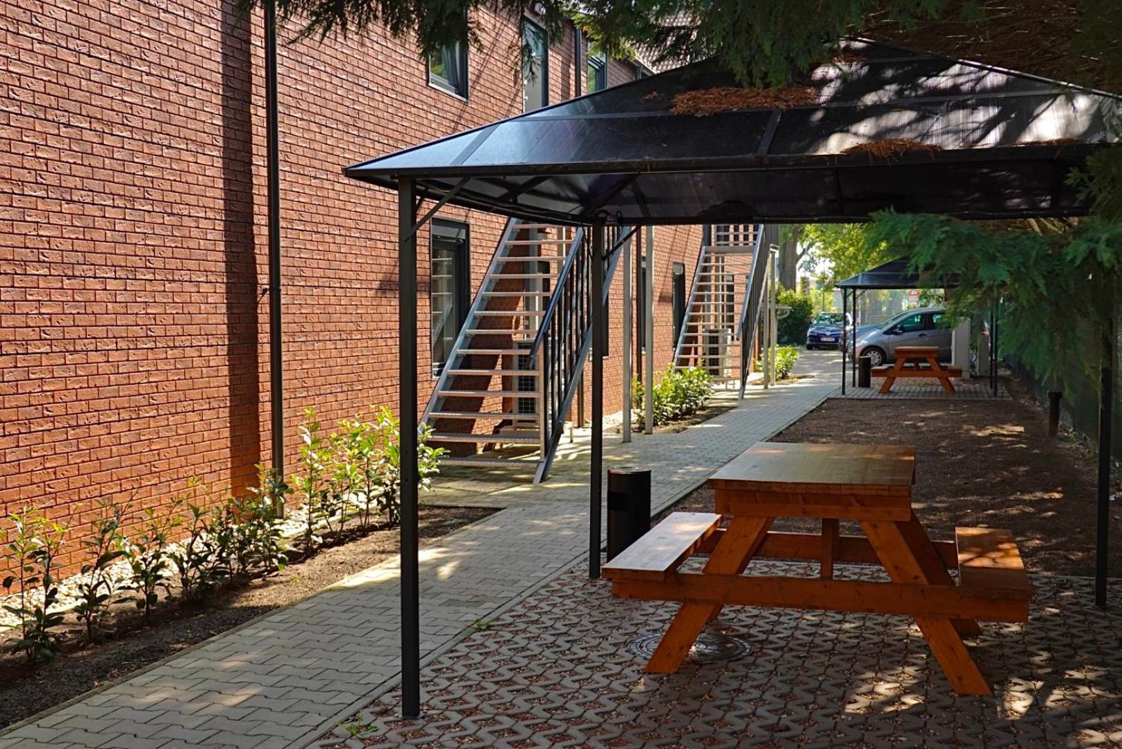 Comfort Housing Apartments 팔켄제 외부 사진